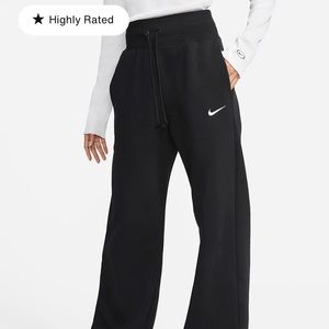 Nike women’s fleece pants